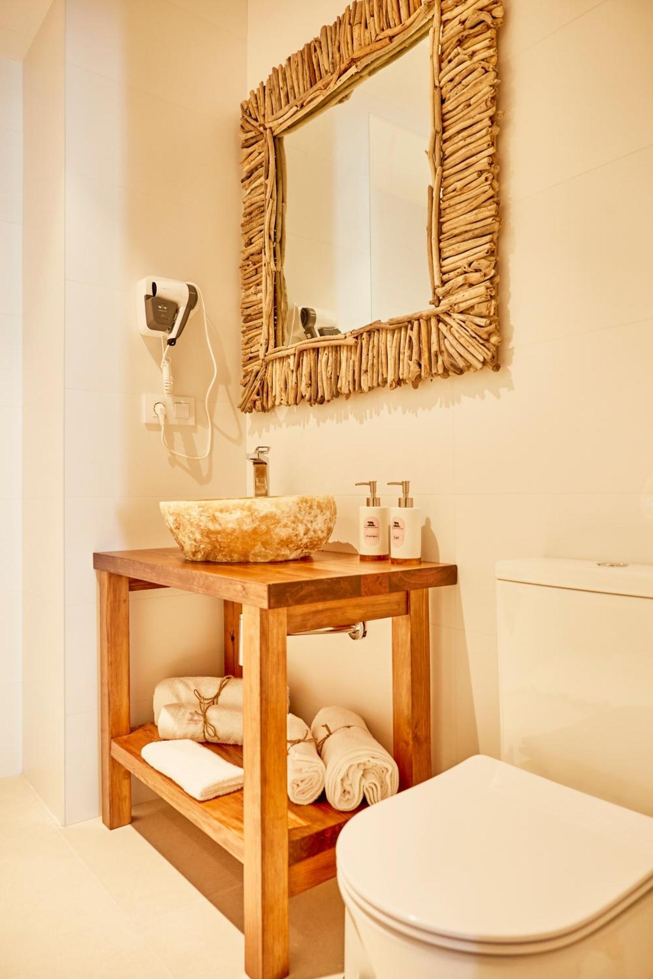 Lupercas Apartment เมรีดา ภายนอก รูปภาพ
